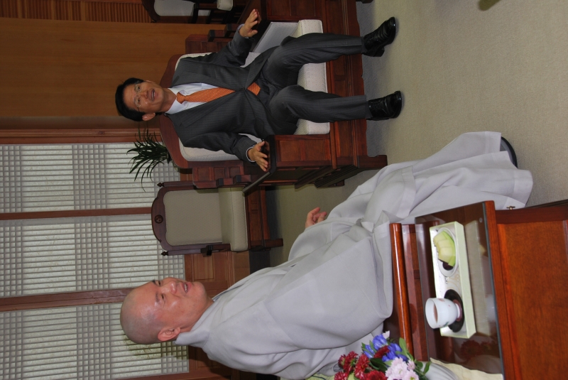 2010.10.11_김문수 경기지사 예방 (12)